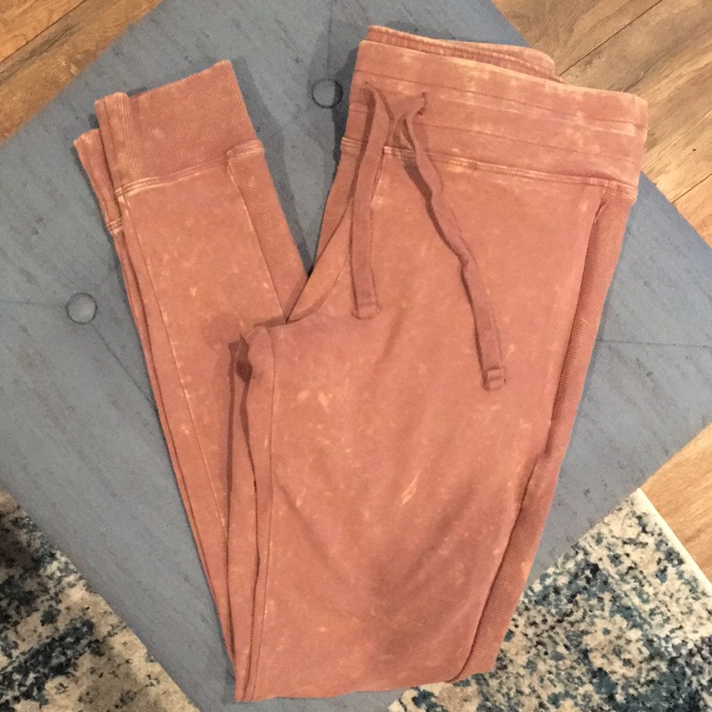 PINK by Victoria’s Secret Yoga Joggers Size S